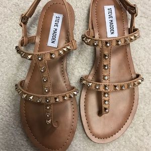NWT Steve Madden studded sandals